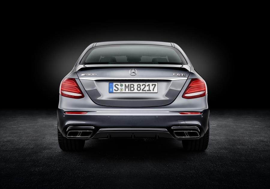  Mercedes-AMG E63 S 4Matic 2017 года  (WW) (фото 40 из 52)